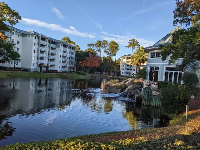 Marriott’s SurfWatch Ocean Dunes