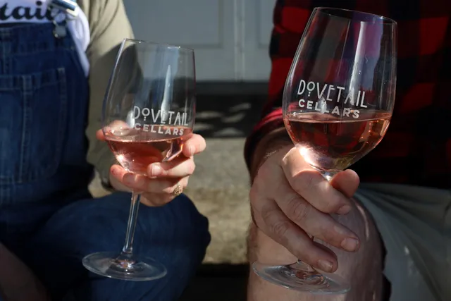 Dovetail Cellars