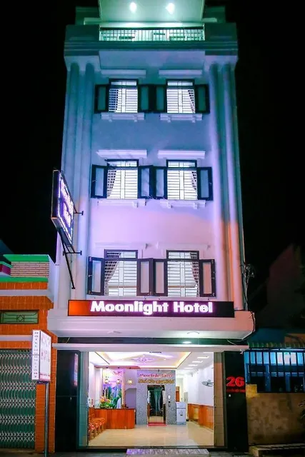 KHÁCH SẠN MOONLIGHT