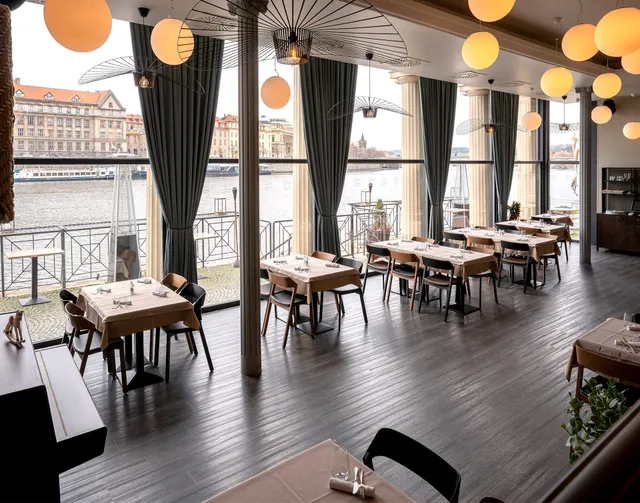 Občanská Plovárna