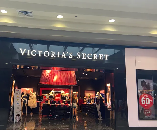 Victoria's Secret & PINK