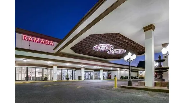 Ramada by Wyndham Metairie New Orleans Airport