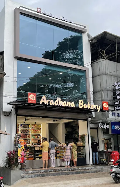 Aradhana Bakery