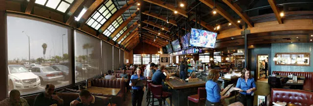 Lucille’s Smokehouse Bar-B-Que