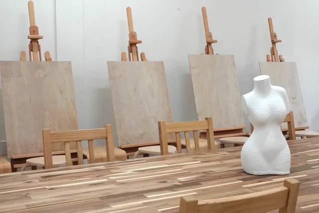 Priscilla and Tiffany's Arthouse