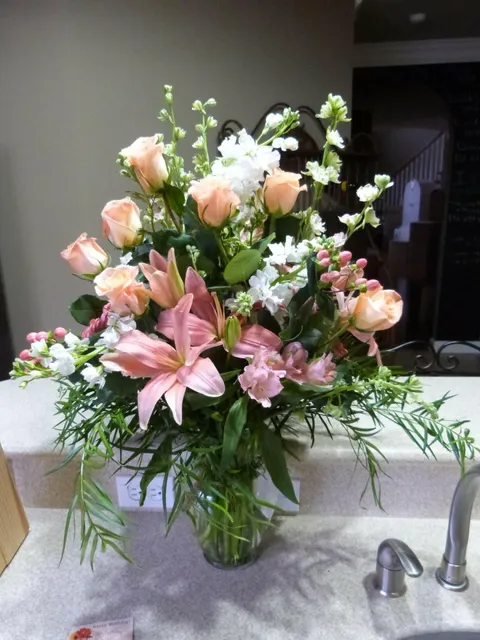 Essary's Flowers and Gifts