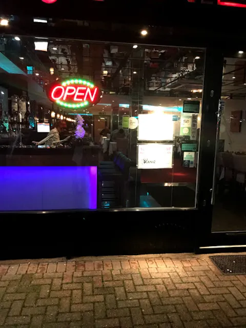 Kaniz Restaurant - Heathrow