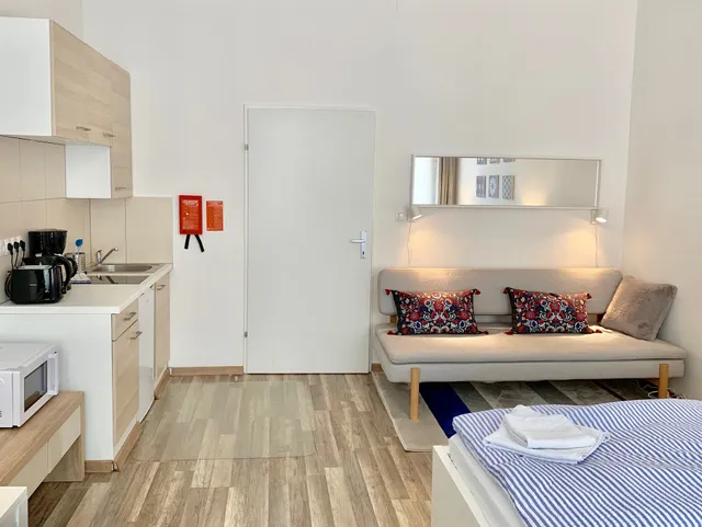 Farmer's Market Apartments Vienna