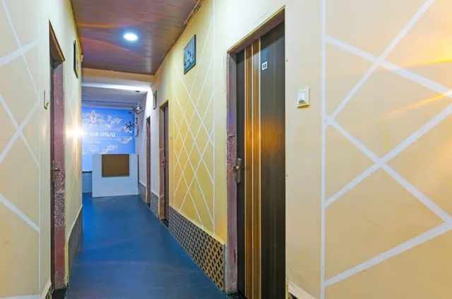 Hotel Grand Raj Palace