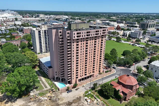 River Park Tower Apartment Homes