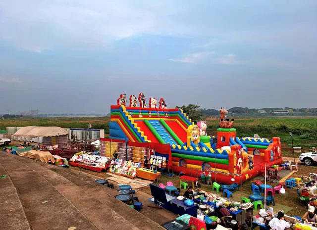 Amusement Park - Mekong riverside, Vientiane