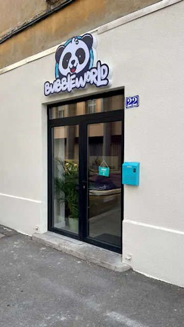 BUBBLE WORLD CRÊPERIE
