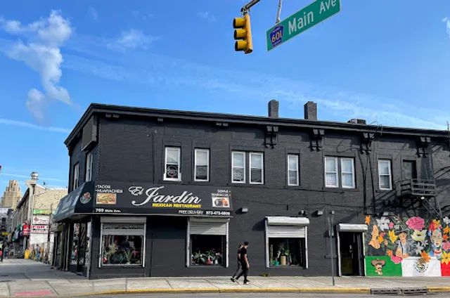 El Jardin Restaurant