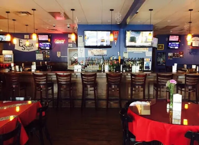 Escada Restaurant & Bar