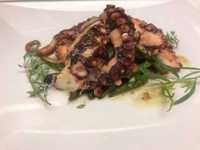 Stella's Restaurant & Pizza