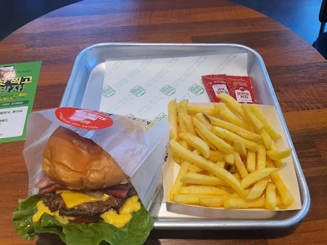 프랭크버거 경남 사천점