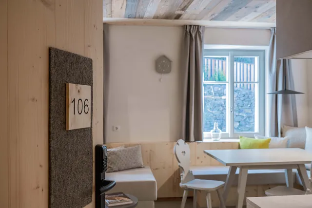 Ansitz Pontegardena GmbH