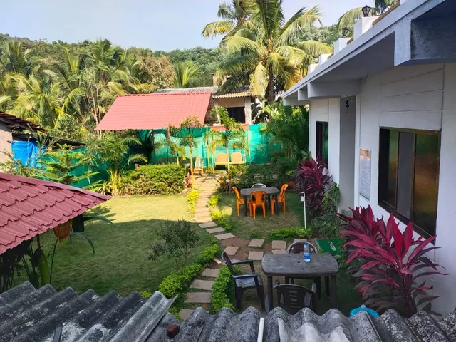 Nisarg Bunglow Tourist Home