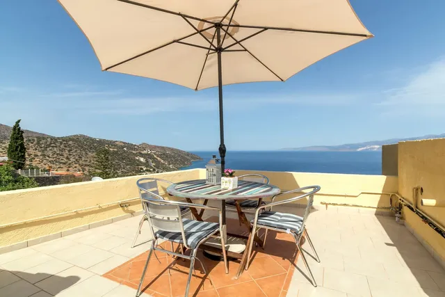 Bella Vista Apartments