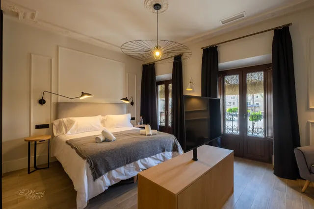 Apartamentos Barbarossa Suites Plaza de España