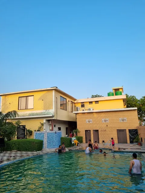 D Clarks Inn Resorts