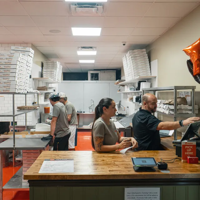 Ah-Beetz New Haven Pizza-North Palm Beach