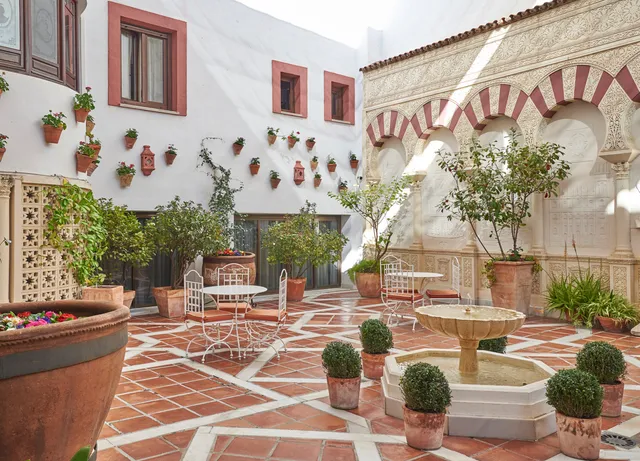 Hotel NH Córdoba Califa