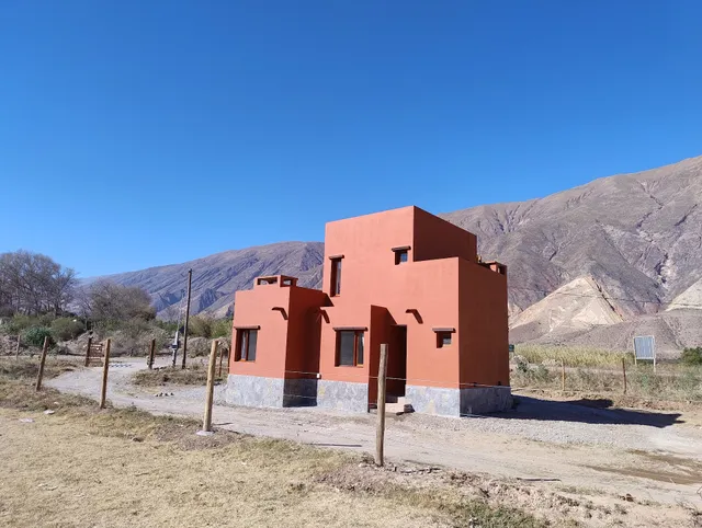 El Alfarero de Maimará, Alojamiento