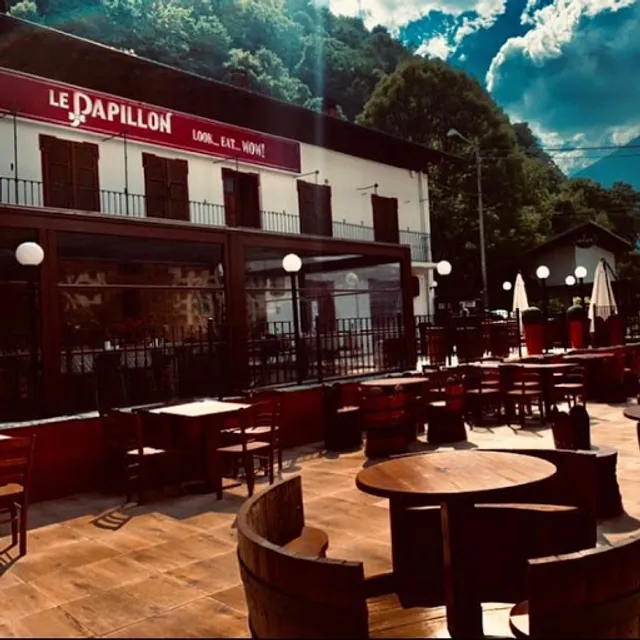 Le Papillon - Wood oven - Hamburger Gourmet