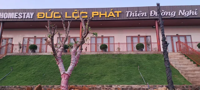 Khách sạn Đức Lộc Phát