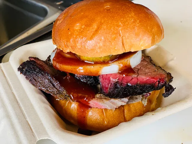 COCHON KING Food Truck “The Pig Truck”