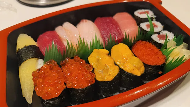 Takashimaya Sushi