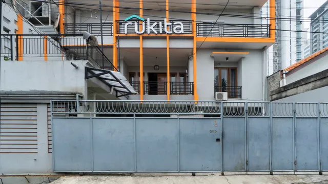 Rukita Pinnus Cipete - Kost Coliving