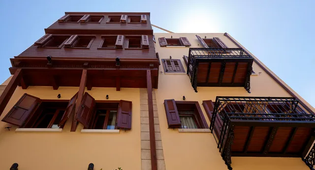 Hanim Lounge & Studios