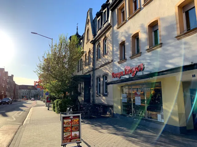 Brezen Meyer GmbH & Co. KG - Das Cafe am Audimax - Erlanger Bergbreze