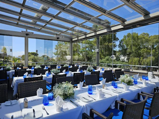 Cafetería - Restaurante Grill Los Olivos