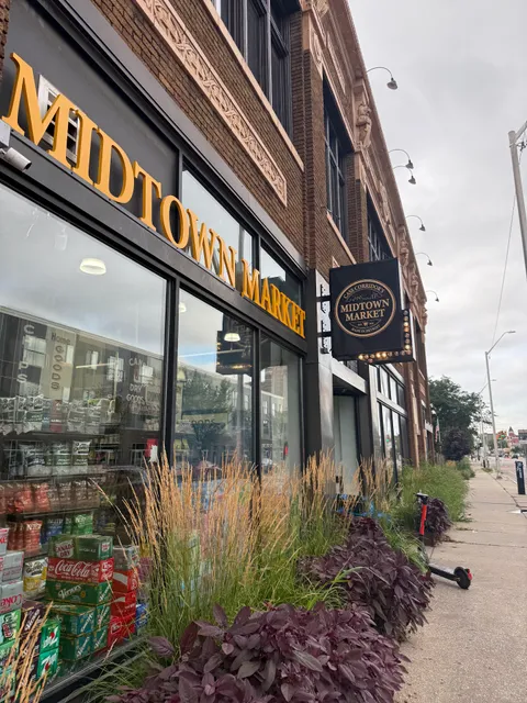 Cass Corridor's Midtown Market