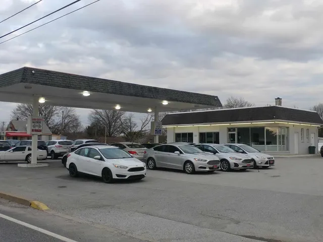 Awesome Autos & Trucks