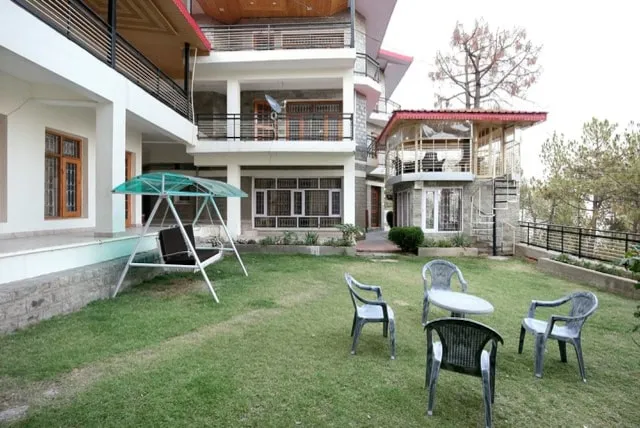 OYO Home 15254 Scenic Studio