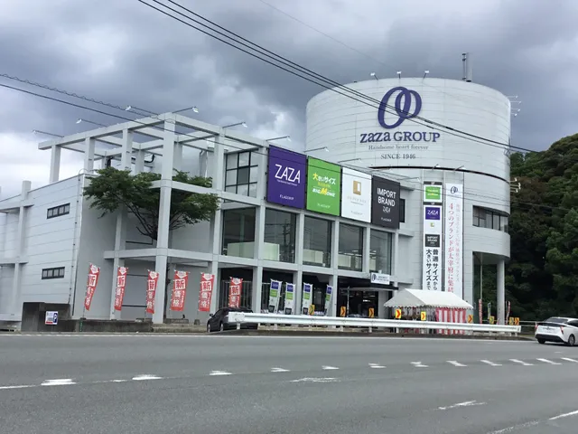 ZAZA Fukuokaminamiten |