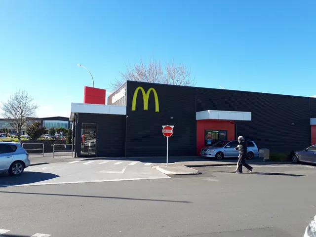 McDonald's St James