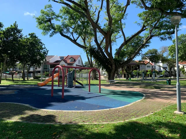 Clover Crescent Playground