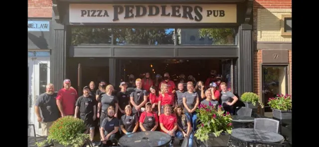 Peddlers Pizza Pub