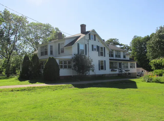 Burnbrae Farm & Paradise Inn