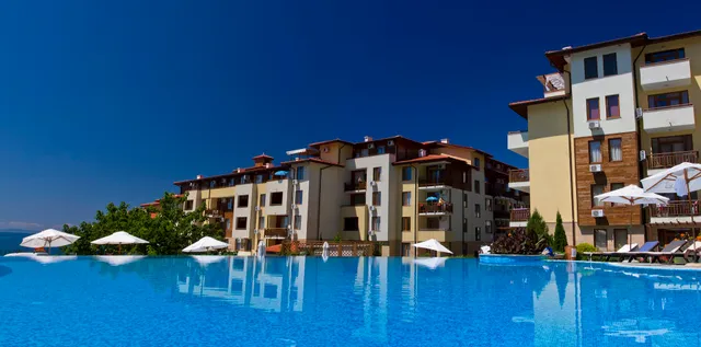 complex "Garden of Eden" "Garden of Eden" resort