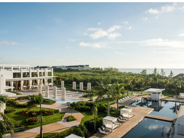 Platinum Yucatán Princess All Suites & Spa Resort