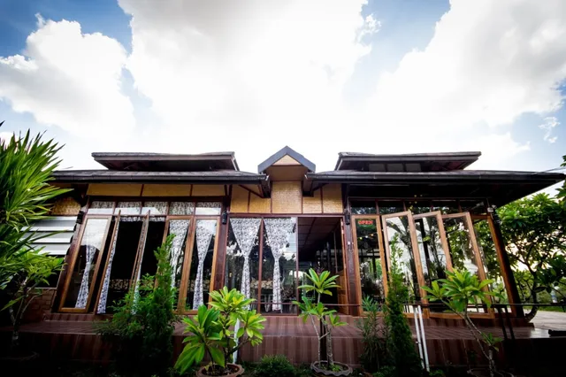 อี๊ฟกะแอมป์รีสอร์ท EVEKAAMP Resort