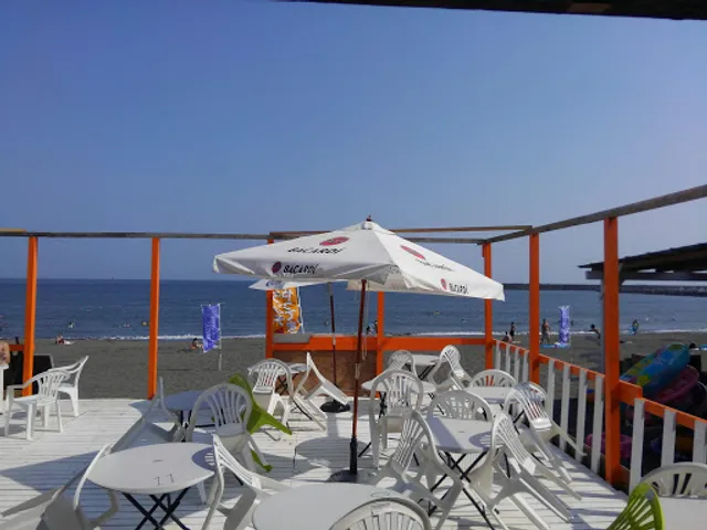 茅ヶ崎 島人(しまんちゅ 海の家)