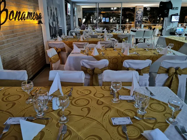 Bonamesa Restaurant