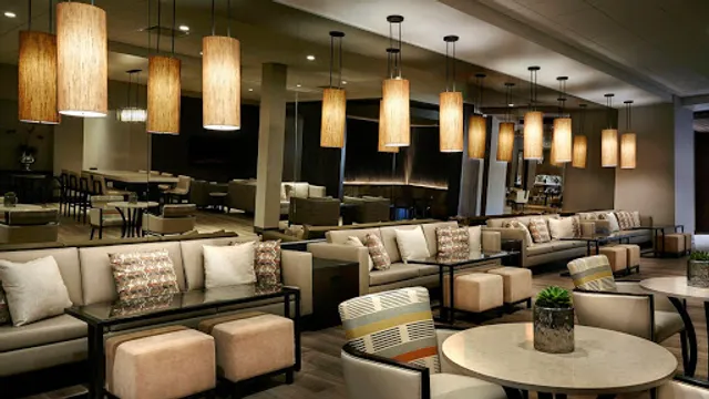 nFuse Restaurant, Bar & Lounge